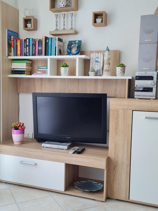 Holiday Home "Mala Kuca " With Heated Pool 普拉 外观 照片